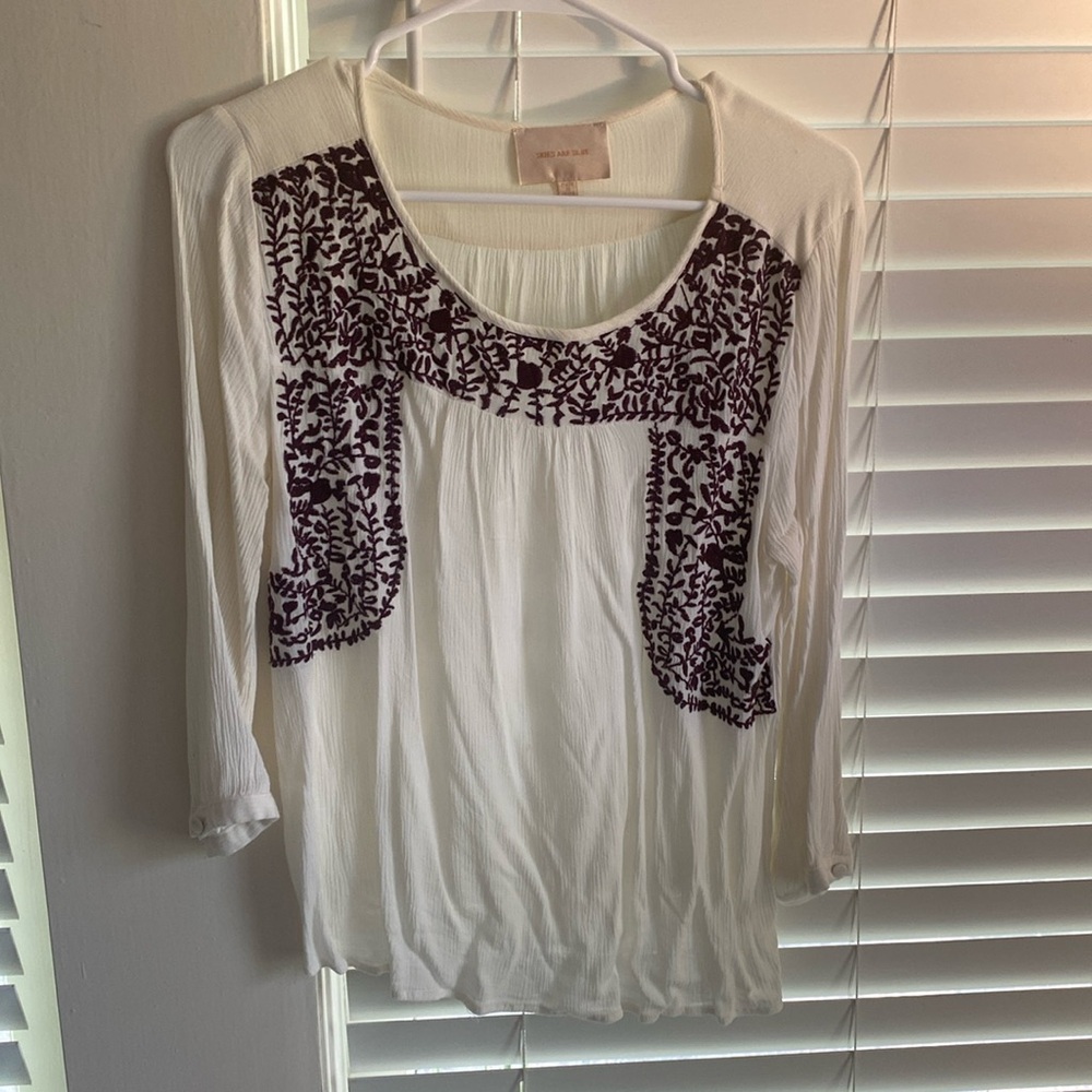Skies are Blue white top with maroon embroidery